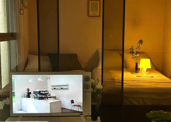 Chungmuro 2br View Cozy & Stylish *